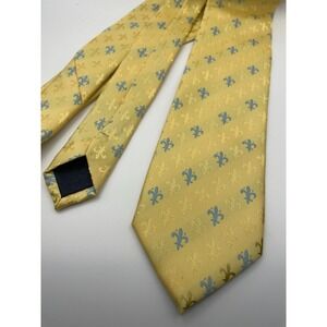 FIRENZE Yellow Fleur de Lis Silk Necktie Men's Formal Accessory
